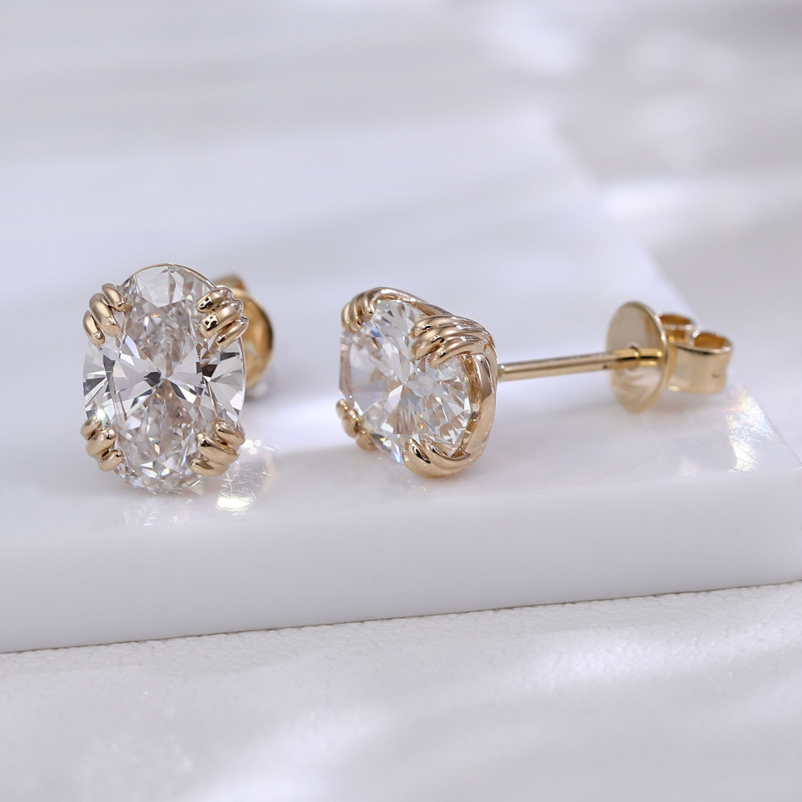 Diamond Stud Earrings - プロヴァンスラグジュアリーオーバルカットイヤリング 10Kゴールド 2カラット IGI EF/VSラボダイヤモンド レディースウェディングスタッドイヤリング