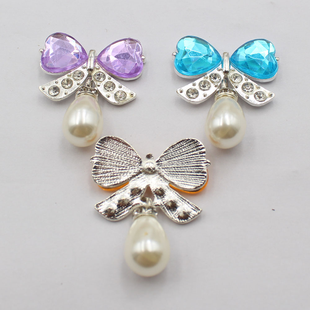 5個/セットの銀合金製ダイヤモンドがちりばめられたリボン、水 - Diamond Stud Earrings のレビューと価格