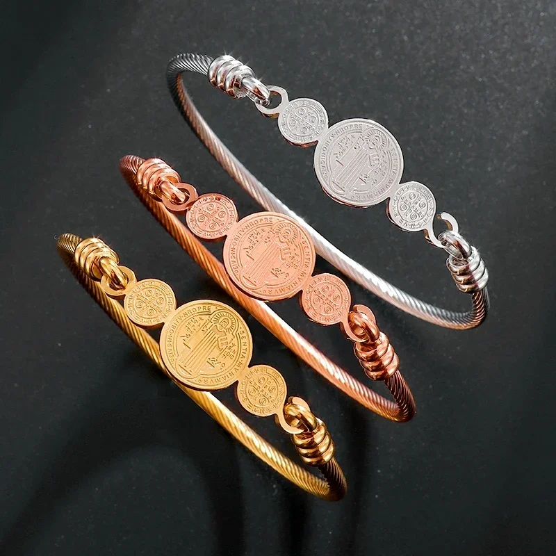 男性と女性のためのステンレス鋼の着物ブレスレット,カツヤの水 - Al Ain Jewelry & Watches Exhibition 2025 のレビューと価格